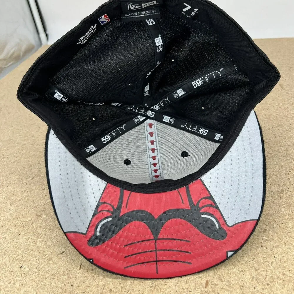 NEW sz 7 7/8 New Era Chicago Bulls 59Fifty Velvet Bill Metallic Logo